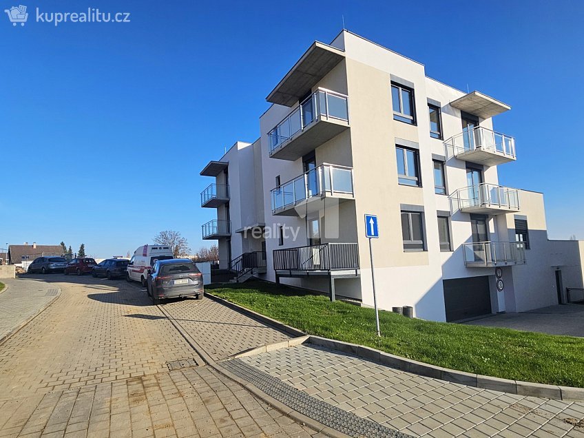 Pronájem bytu 1+kk 30 m^2 Plk. Loudy, Kutná Hora 