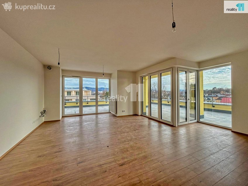 Prodej bytu 4+kk 120 m^2 Švermova, Liberec 