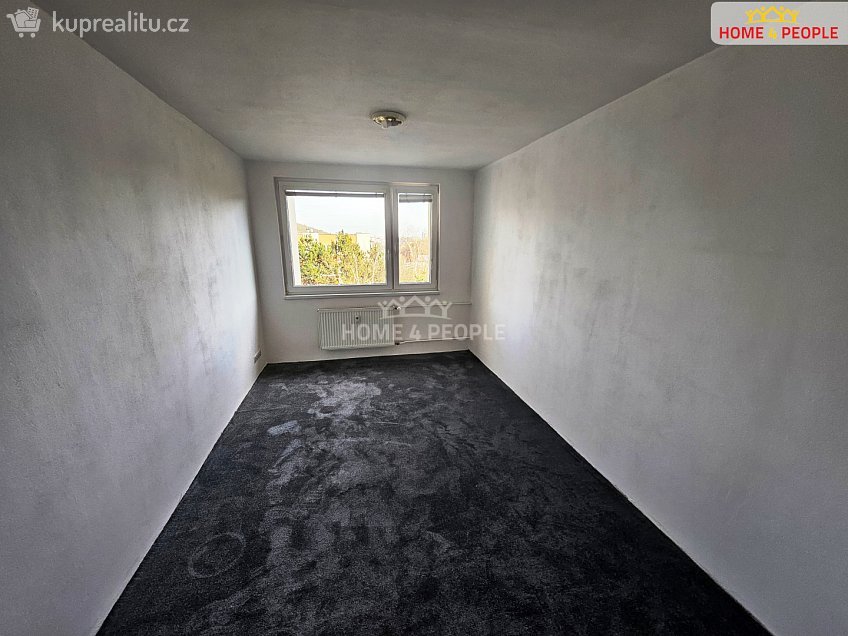 Pronájem bytu 3+1 89 m^2 Zahradníčkova, Praha 5 