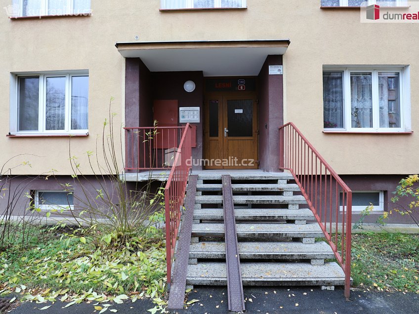 Pronájem bytu 3+1 64 m^2 Lesní, Cheb 