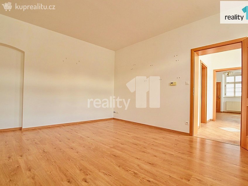 Pronájem bytu 2+1 65 m^2 Barvířská, Liberec 