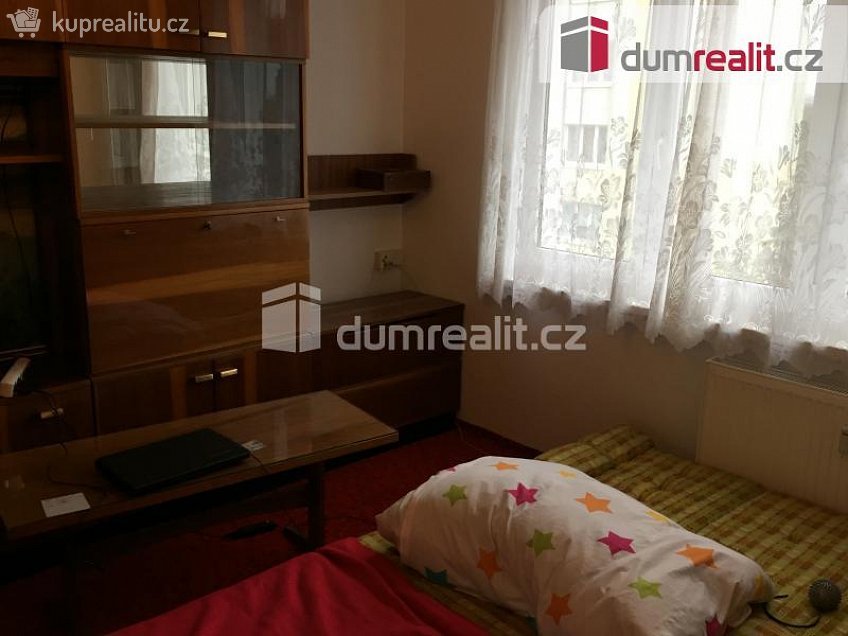 Prodej bytu 1+1 37 m^2 Dyleňská, Mariánské Lázně 