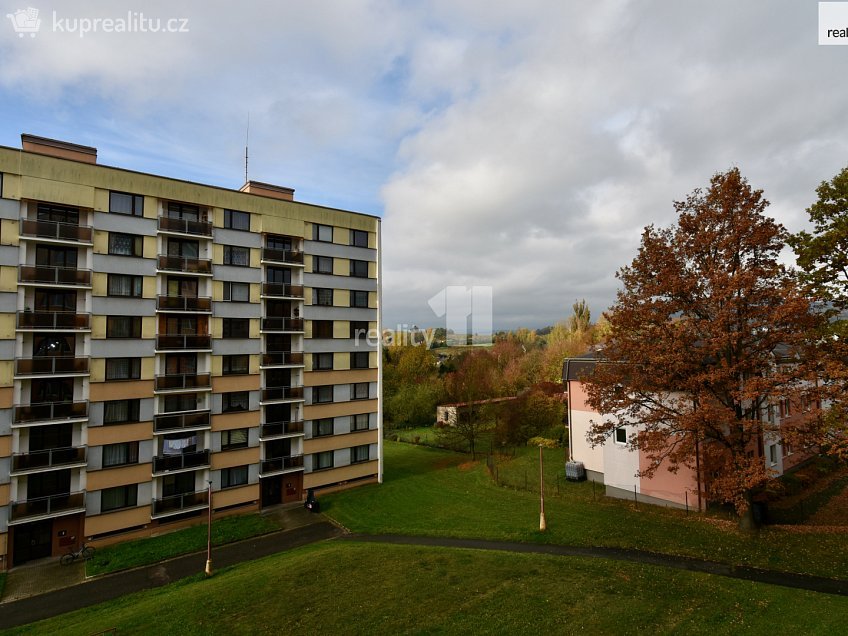 Pronájem bytu 1+1 33 m^2 K Sídlišti, Police nad Metují 