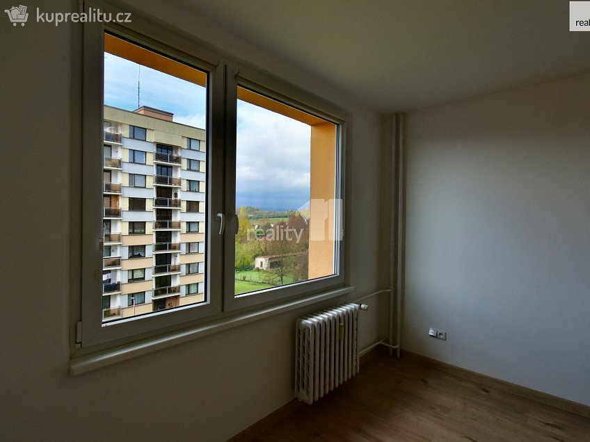 Pronájem bytu 1+1 33 m^2 K Sídlišti, Police nad Metují 
