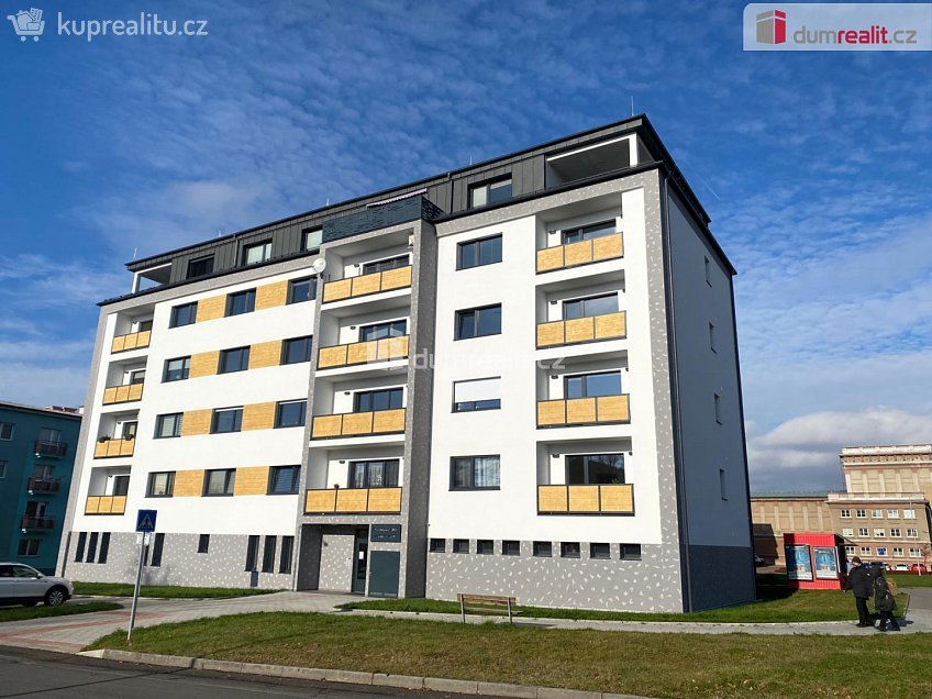 Pronájem bytu 2+kk 50 m^2 Lidická, Ostrov 