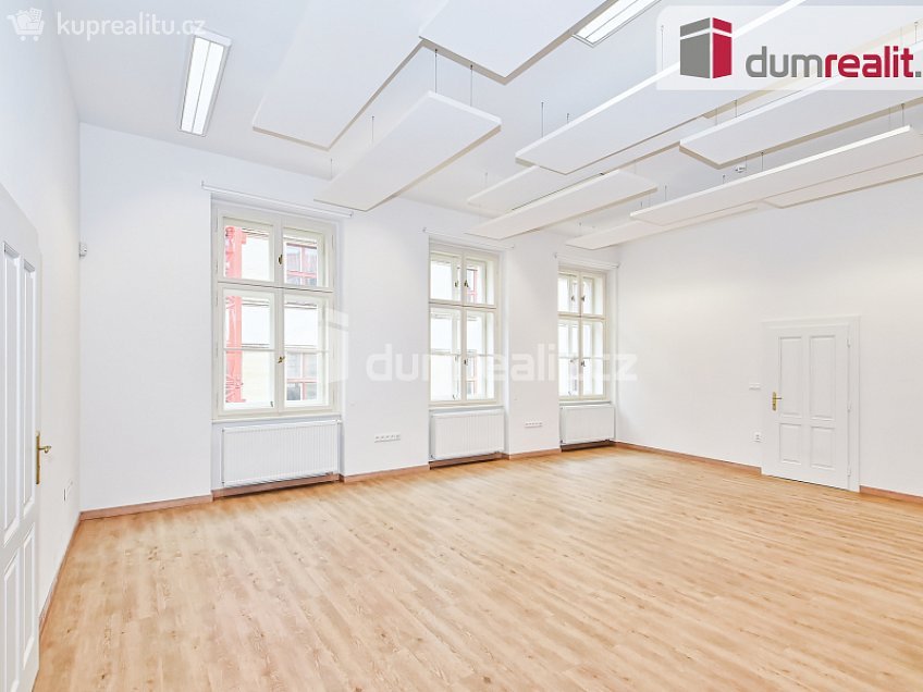 Pronájem  kanceláře 113 m^2 Národní, Praha 1 