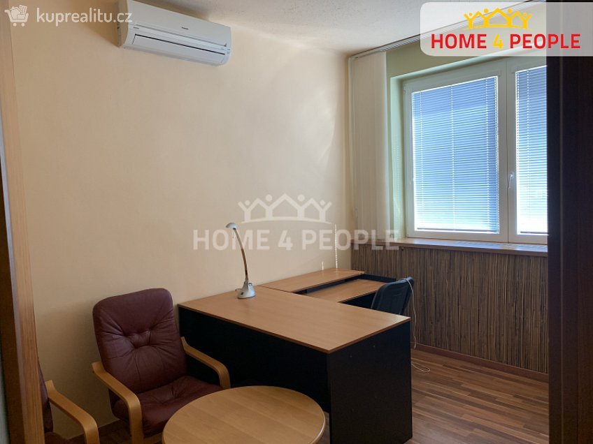 Pronájem  kanceláře 15 m^2 Erbenova, Benešov 