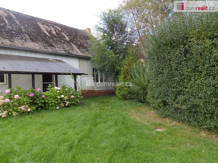 Prodej  rodinného domu 80 m^2 Jesenice, Jesenice 