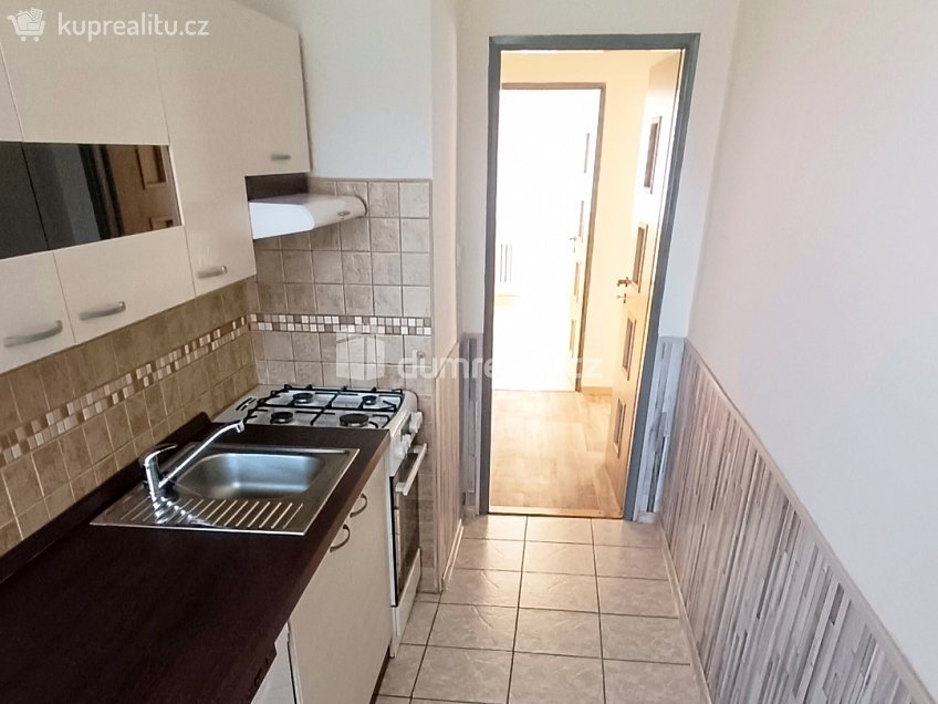 Pronájem bytu 2+1 65 m^2 Slezská, Děčín 