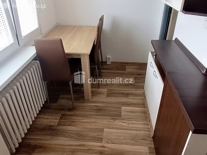 Pronájem bytu 2+1 65 m^2 Slezská, Děčín 