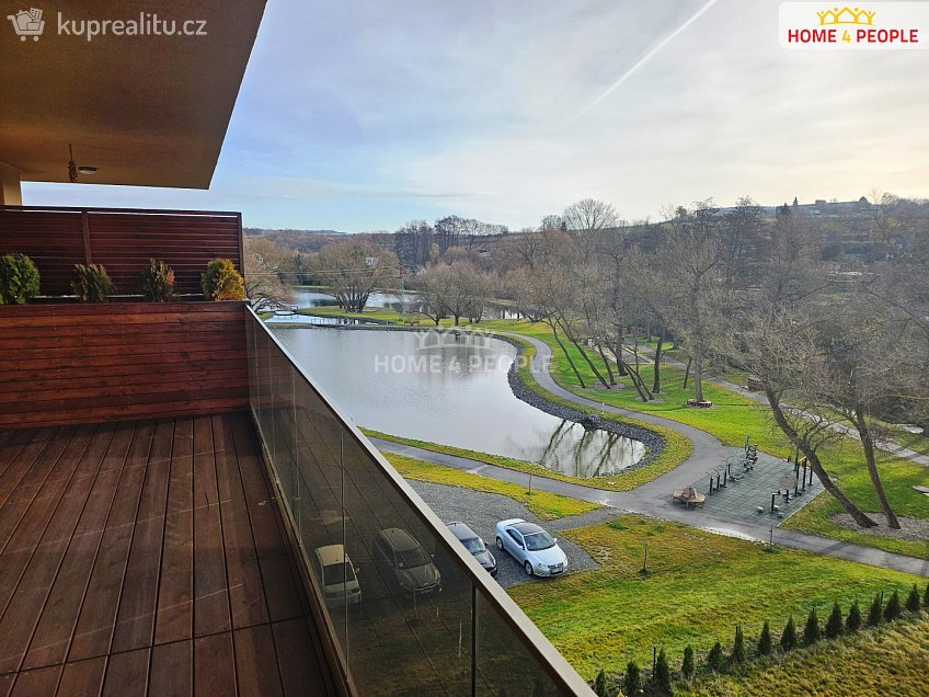 Pronájem bytu 2+kk 78 m^2 Lázeňská, Slaný 