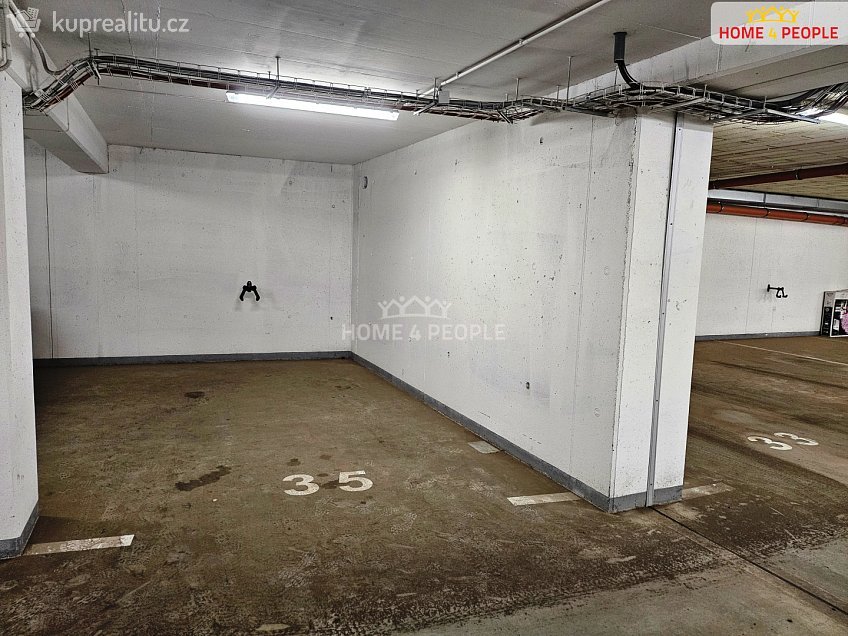 Pronájem bytu 2+kk 78 m^2 Lázeňská, Slaný 