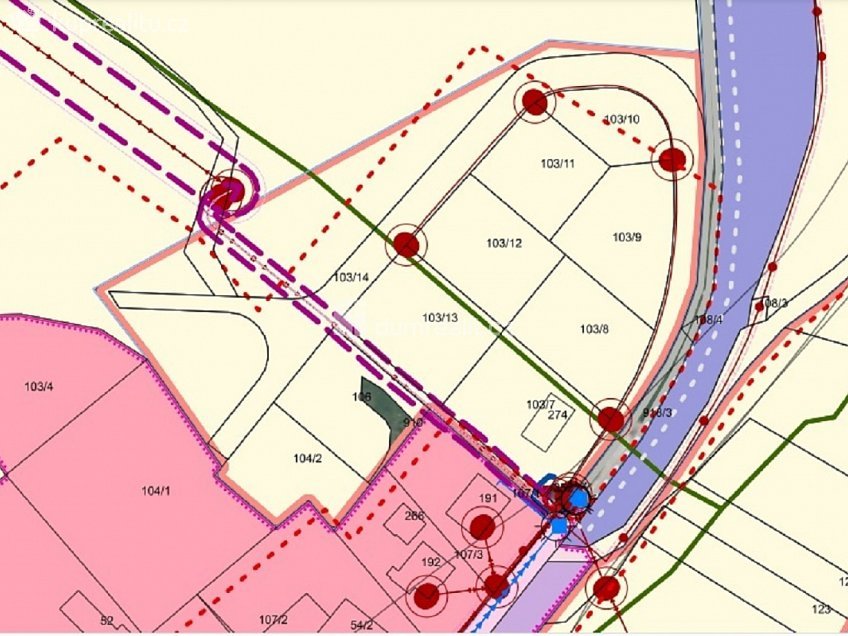 Prodej  stavebního pozemku 562 m^2 Luhačovice, Luhačovice 