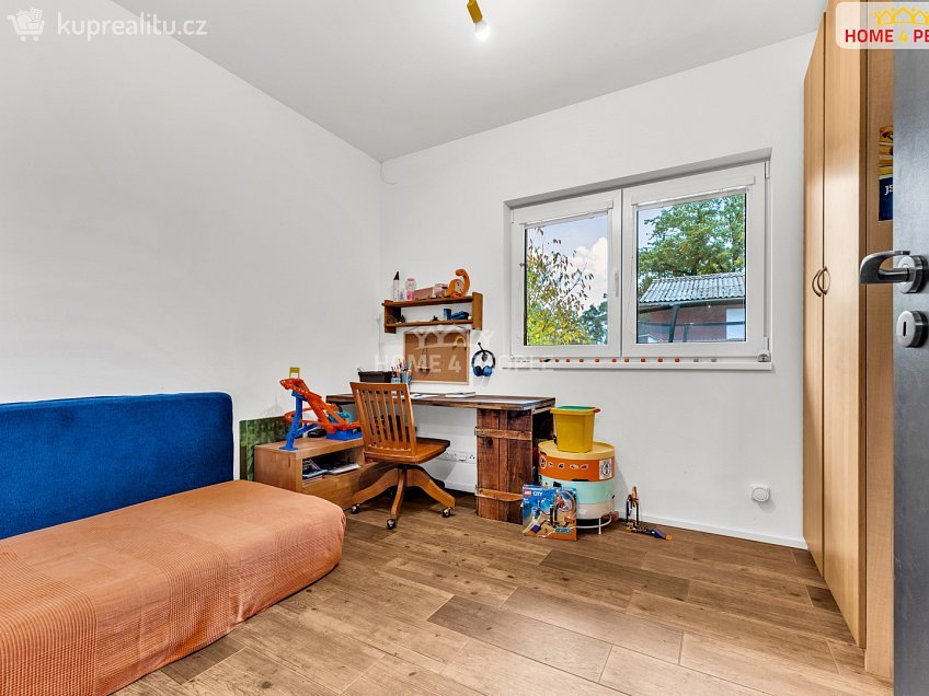 Prodej  chaty 58 m^2 B. Němcové, Káraný 