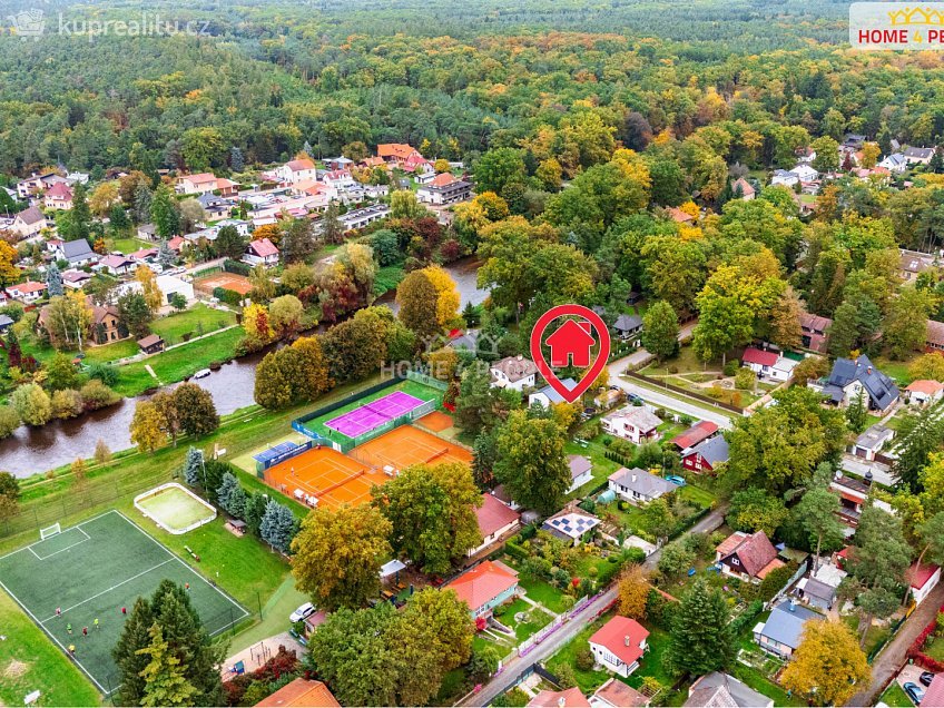 Prodej  chaty 58 m^2 B. Němcové, Káraný 