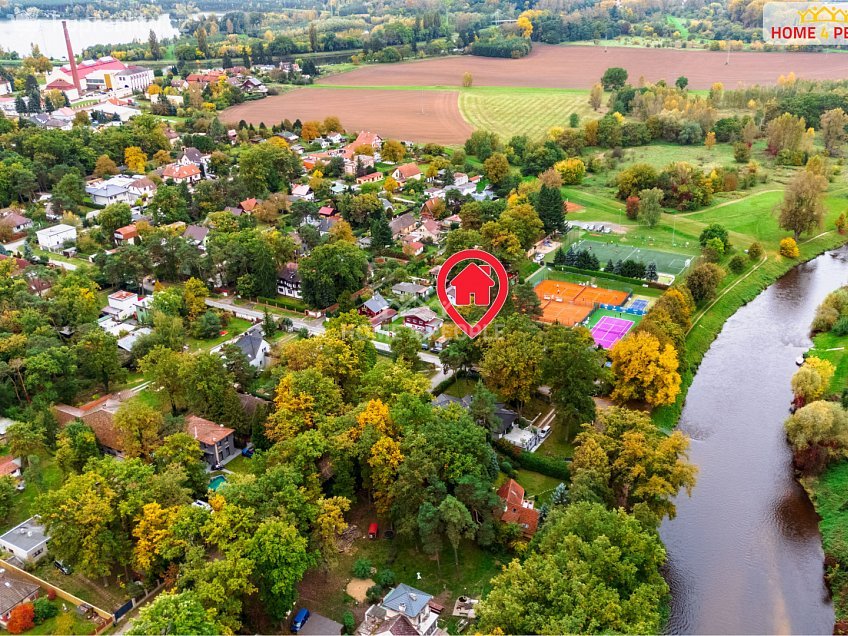 Prodej  rodinného domu 58 m^2 B. Němcové, Káraný 