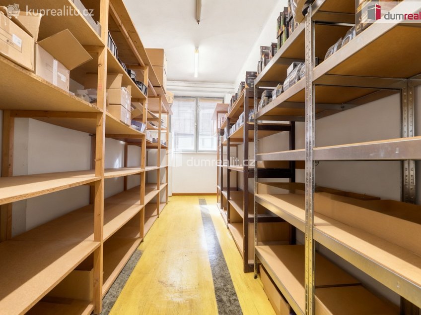 Prodej  obchodních prostor 191 m^2 SNP, Ústí nad Labem 