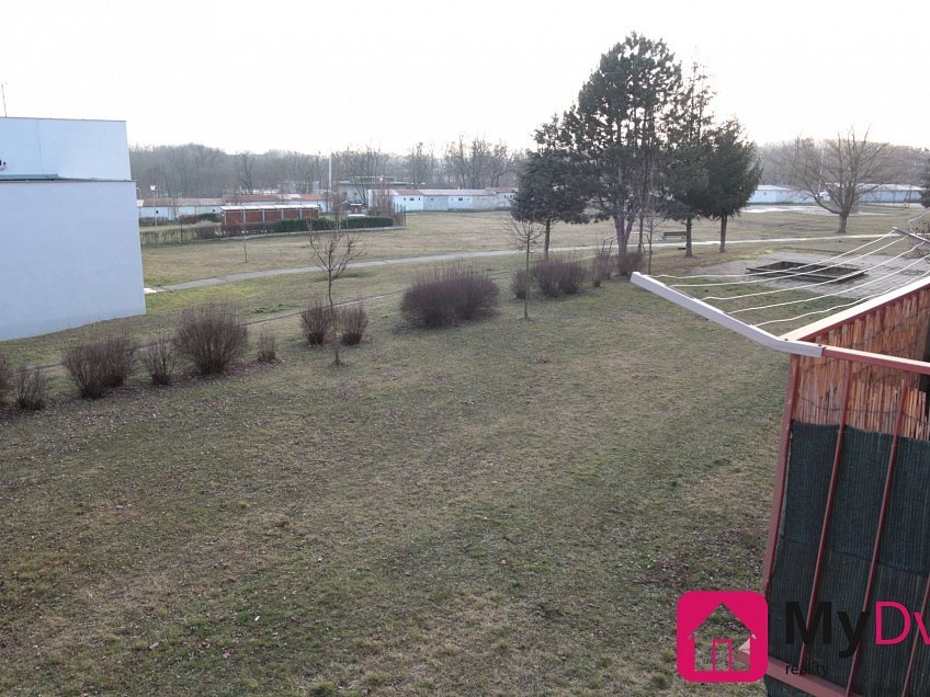 Pronájem bytu 2+1 59 m^2 Sídliště, Moravský Krumlov 