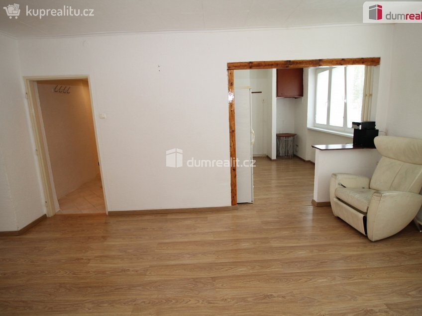 Pronájem bytu 2+1 57 m^2 Okružní, Habartov 