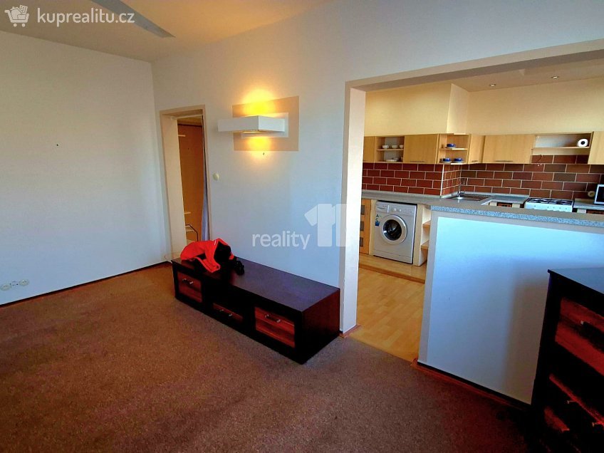 Prodej bytu 1+1 37 m^2 Žižkova, Aš 