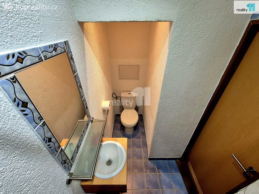 Prodej bytu 1+1 37 m^2 Žižkova, Aš 