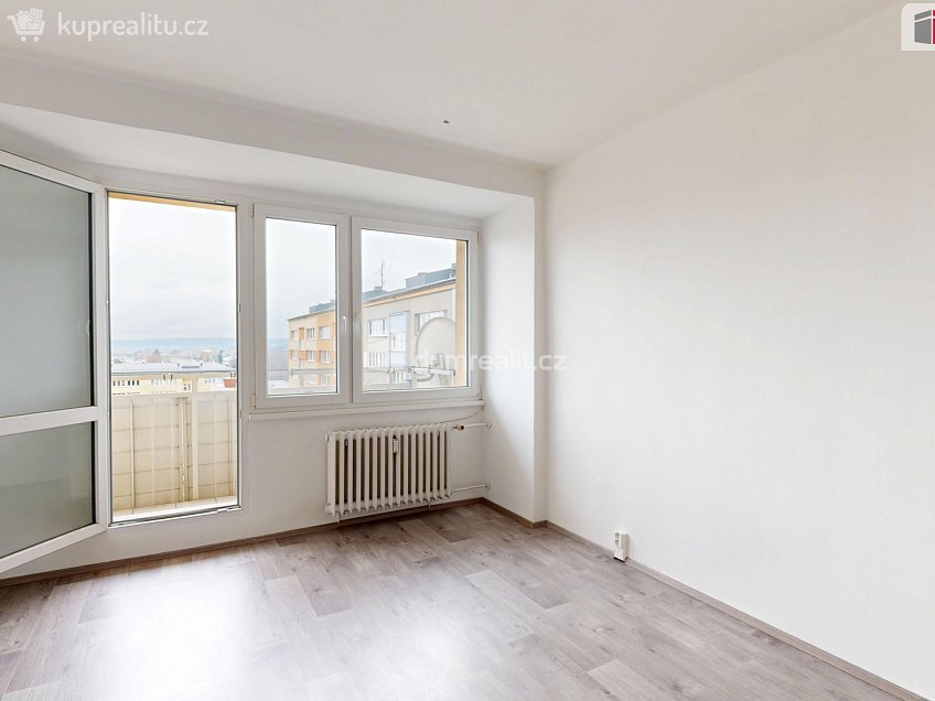 Pronájem bytu 1+kk 25 m^2 Holasická, Opava 