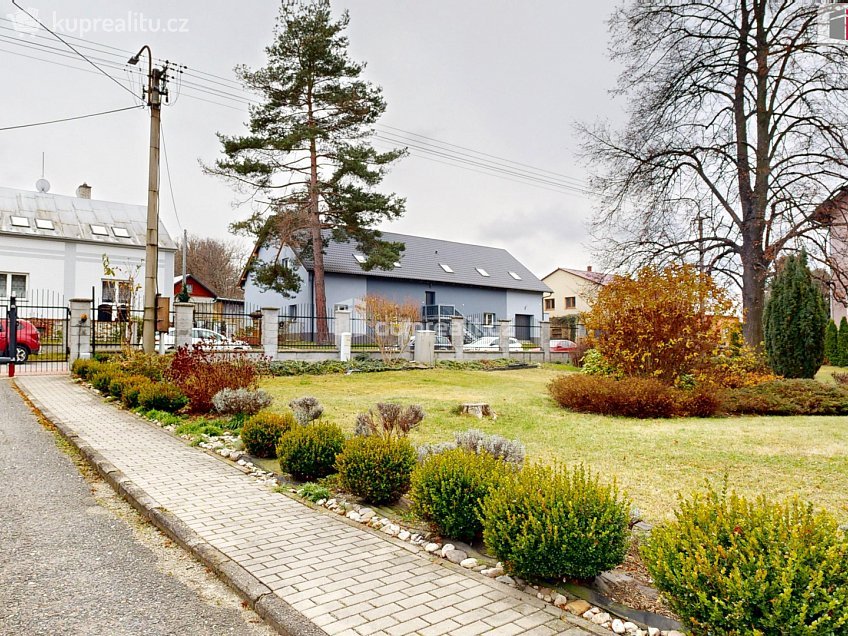 Pronájem bytu 1+kk 27 m^2 Chářovská, Krnov 