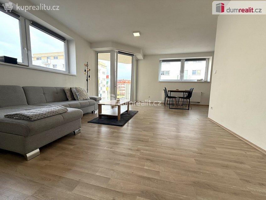 Prodej bytu 2+kk 72 m^2 Hrušková, Uherské Hradiště 