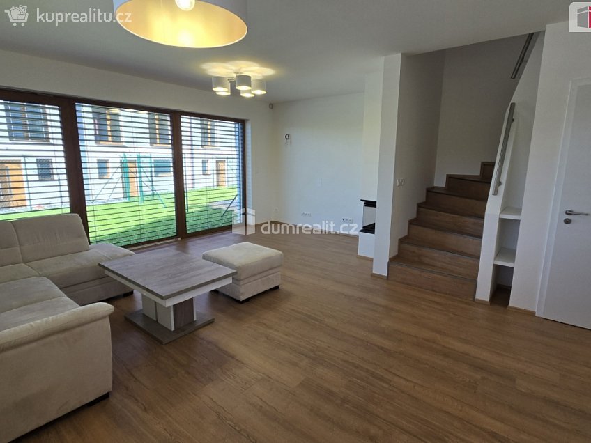 Prodej  rodinného domu 106 m^2 Mořina, Mořina 