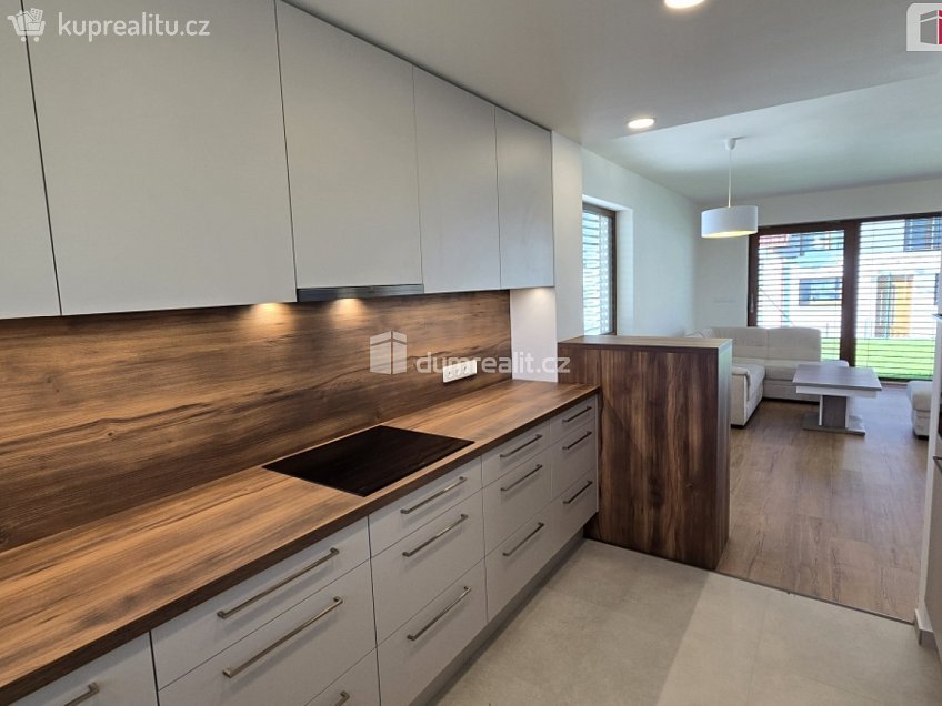 Prodej  rodinného domu 106 m^2 Mořina, Mořina 