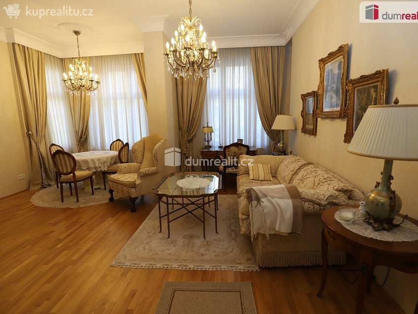Prodej bytu 2+kk 68 m^2 Masarykova, Mariánské Lázně 