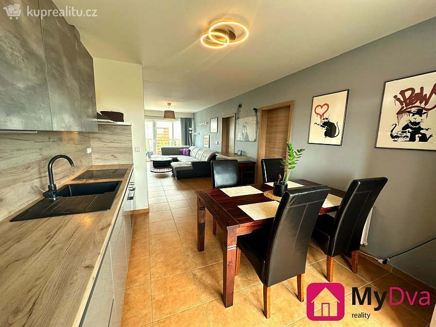 Prodej bytu 3+kk 77 m^2 Staré vinice, Znojmo 