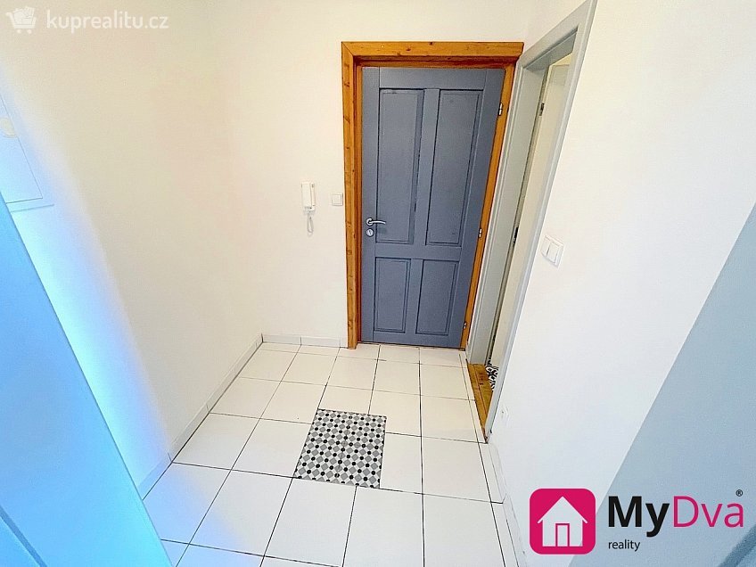 Pronájem bytu 3+kk 55 m^2 Lužická, Znojmo 