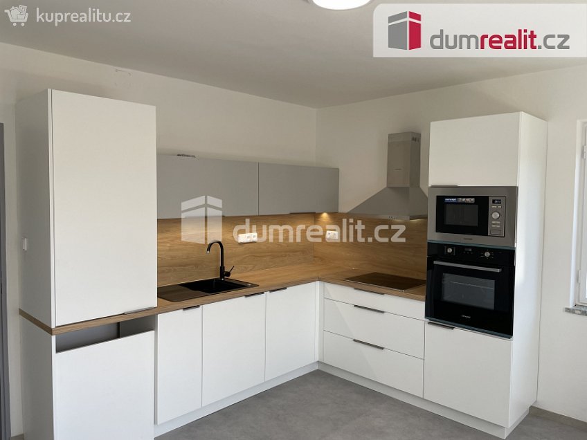 Pronájem bytu 2+1 63 m^2 Slavičín, Slavičín 