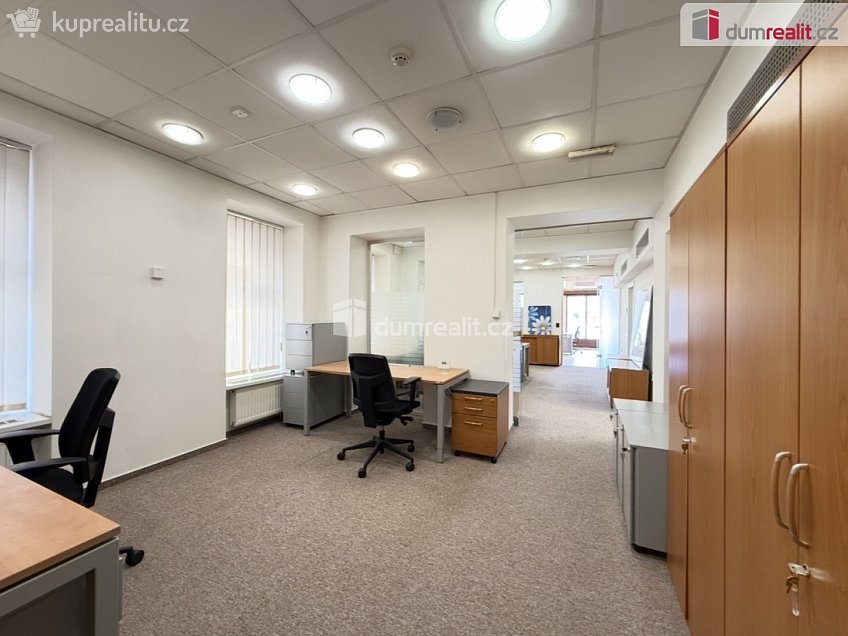 Pronájem  kanceláře 118 m^2 Bělská, Mladá Boleslav 