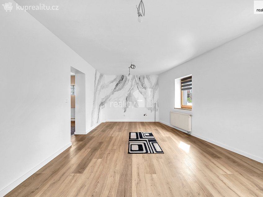 Pronájem  rodinného domu 170 m^2 Dvořákova, Šluknov 