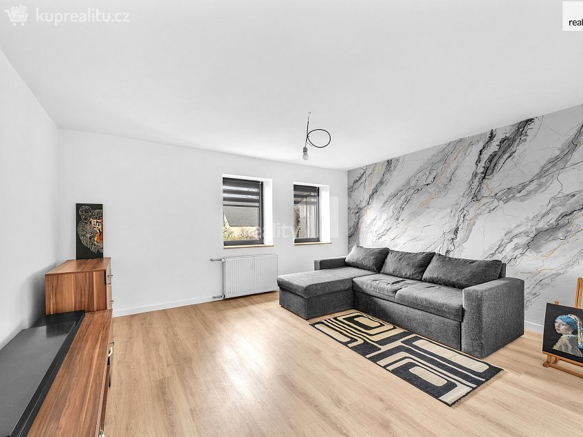 Pronájem  rodinného domu 170 m^2 Dvořákova, Šluknov 