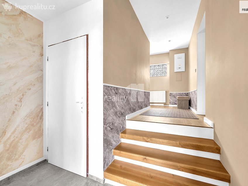 Pronájem  rodinného domu 170 m^2 Dvořákova, Šluknov 