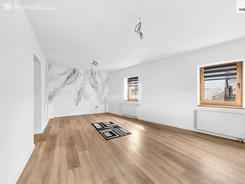 Pronájem  rodinného domu 170 m^2 Dvořákova, Šluknov 