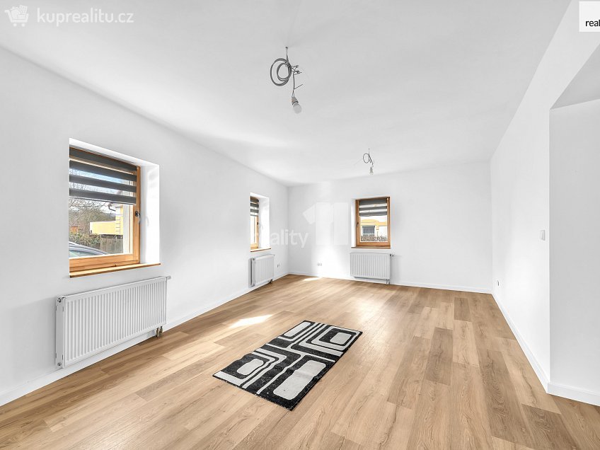 Pronájem  rodinného domu 170 m^2 Dvořákova, Šluknov 