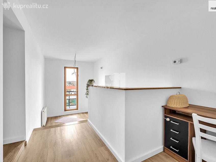 Pronájem  rodinného domu 170 m^2 Dvořákova, Šluknov 