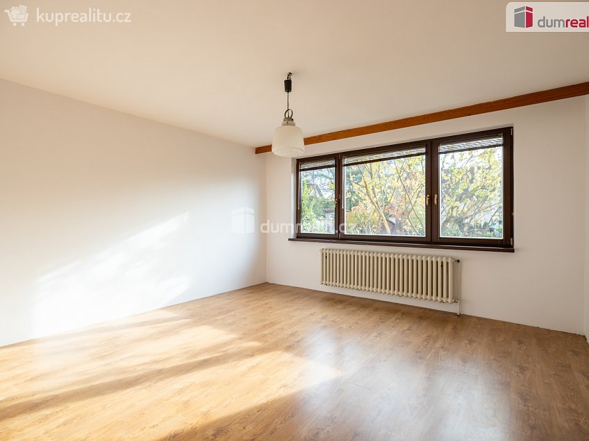 Prodej  rodinného domu 190 m^2 Spojovací, Kralupy nad Vltavou 