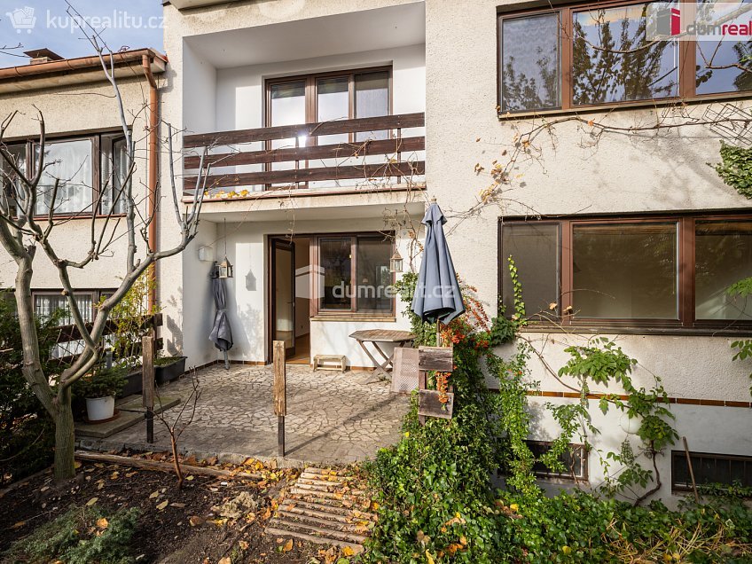 Prodej  rodinného domu 190 m^2 Spojovací, Kralupy nad Vltavou 