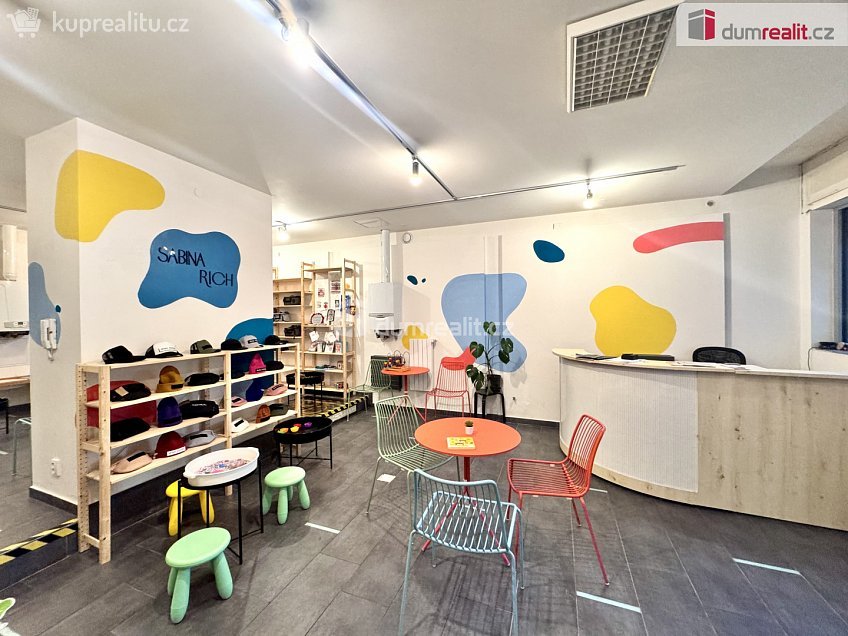 Pronájem  obchodních prostor 397 m^2 Bělehradská, Praha 2 