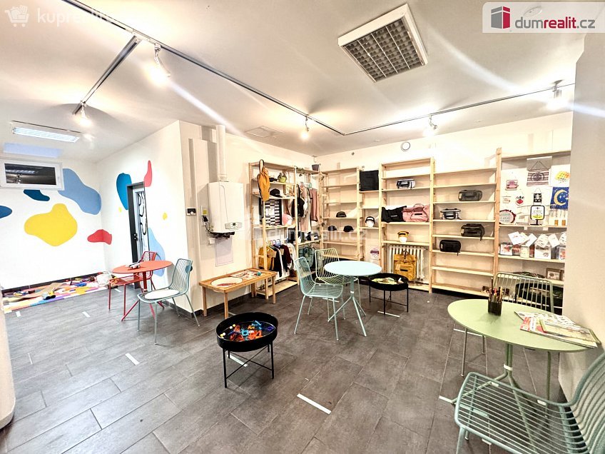 Pronájem  obchodních prostor 397 m^2 Bělehradská, Praha 2 