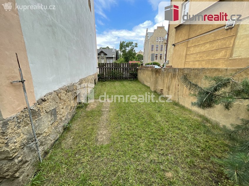 Pronájem bytu 2+kk 40 m^2 Mírové nám., Jílové 