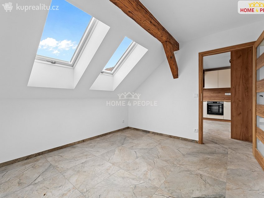 Pronájem bytu 3+kk 44 m^2 Chrášťany, Chrášťany 