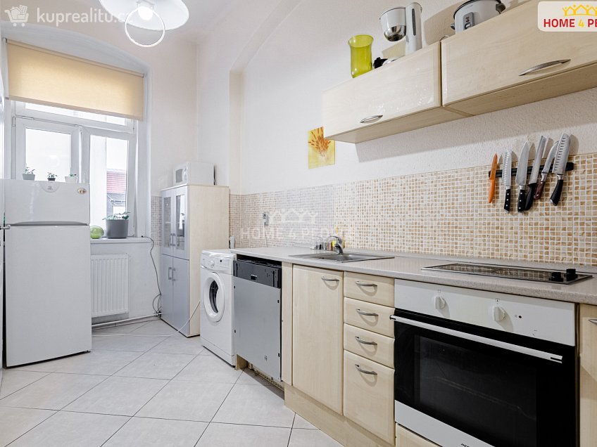 Prodej bytu 2+1 52 m^2 Zeyerova, Karlovy Vary 