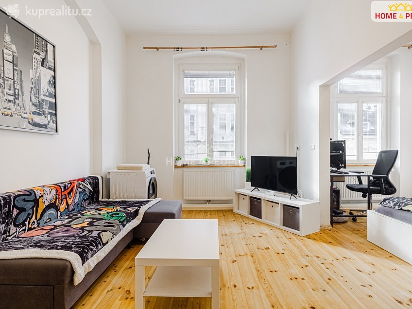 Pronájem bytu 2+1 52 m^2 Zeyerova, Karlovy Vary 