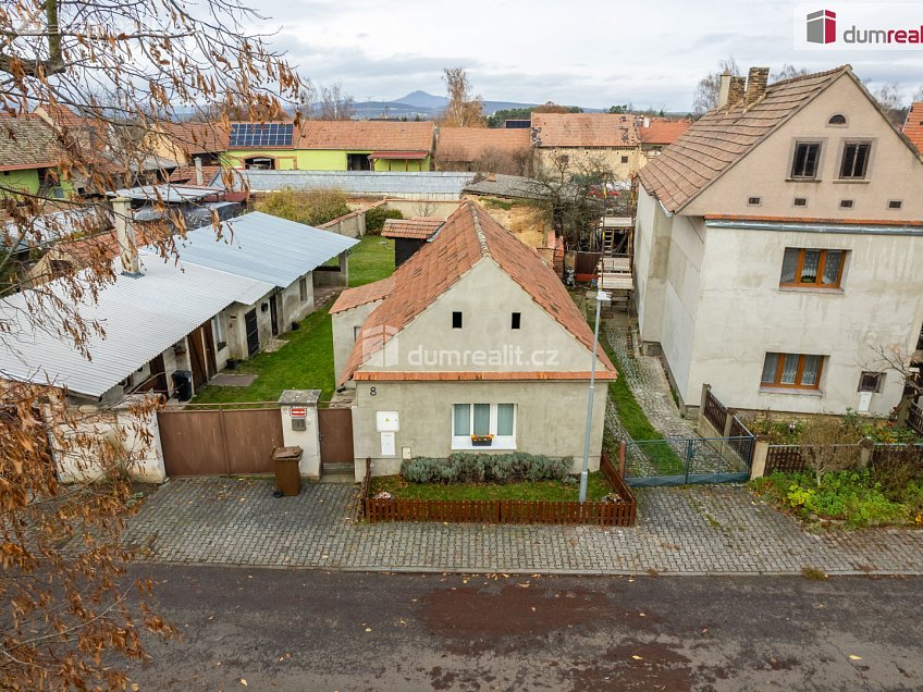 Prodej  rodinného domu 46 m^2 Chodouny, Chodouny 